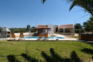 Theos Club Villas 3