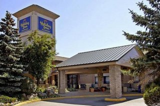 Holiday Inn Express  East