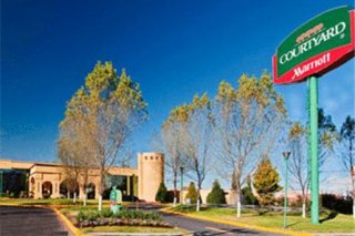 Courtyard  Airport