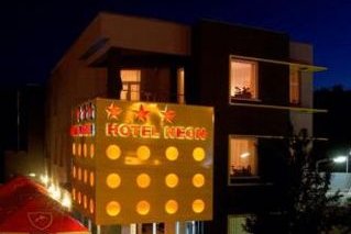 Hotel Neon