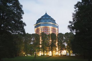 Mövenpick Hotel