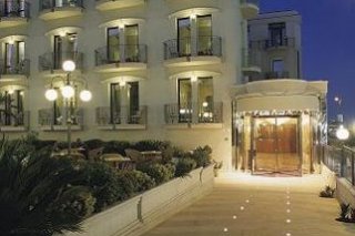 Hotel Ambassador