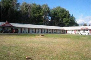 Yankee Village Motel