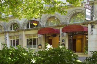 Hotel De L'univers