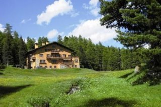 Hotel Chesa Spuondas