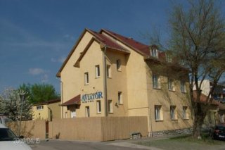 Aviátor Motel-Vendégház