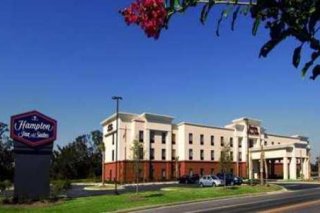 Hampton Inn & Suites -University Mall