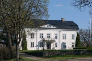 Wallby Manor