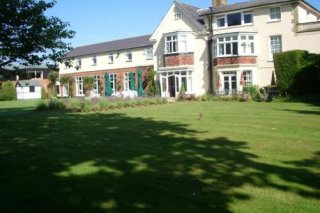 Preston Cross Hotel