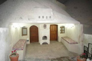 Sunset Cave Hotel