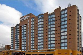 Holiday Inn Hotel & Suites Toronto -