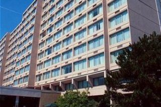 Holiday Inn International Airport