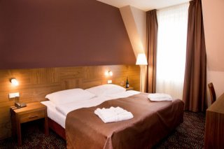1.Republic hotel