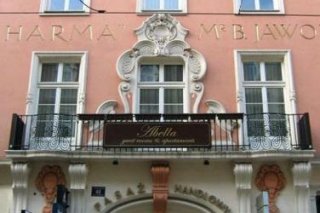 Abella Guest Rooms & Apartments