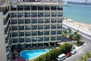 Ozcelik Hotel
