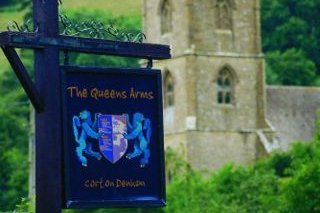 The Queens Arms