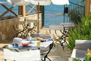 Andreolas Luxury Suites