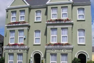 Garnish House