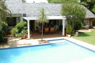 Liongate Bed and Breakfast