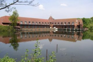 Lakeside International Hotel
