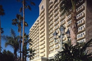 Four Seasons  at Beverly Hills