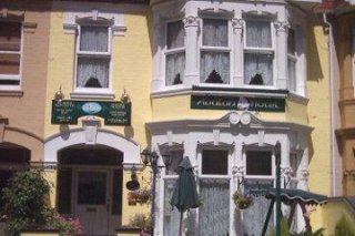 Avalon Hotel 4* Guesthouse Accommodation