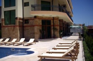 Serenity Hotel