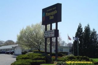 Pineapple Inn