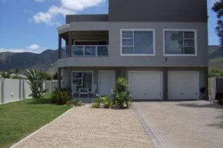 Sandbaai Bed&Breakfast