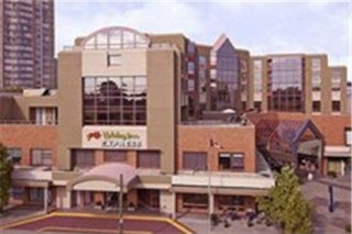 Holiday Inn Express Vancouver-Metrotown ()