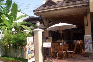 Lanna Lodge Hotel