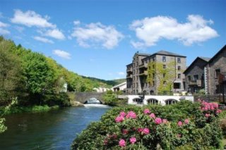 Whitewater Hotel