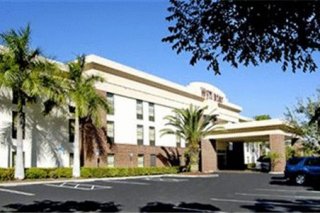 Wynstar Inn & Suites