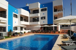 Vicentina Aparthotel