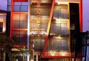 100 Sunset Boutique Hotel