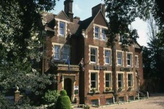 Ebury Hotel