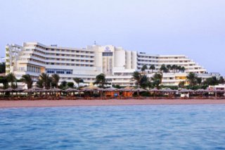 Hilton  Plaza Hotel