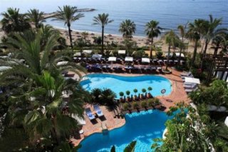 Hotel Puente Romano