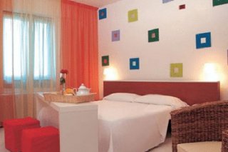 Joy Hotel