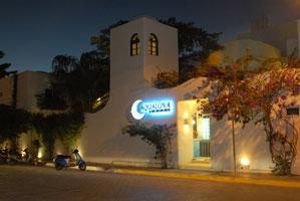 Aqualuna Hotel