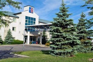 Motel 6-Toronto West -/Hamilton
