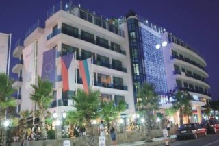 Hotel  Beach