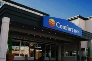 Comfort Inn Vancouver Airport