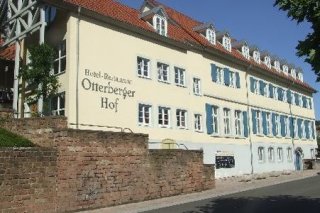 Land-gut-Hotel er Hof