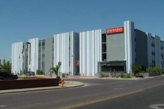 The Clarendon Hotel-'s Urban Retreat