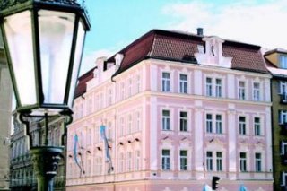 Hotel William
