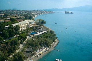 Gloria Maris Hotel Suites and Villa