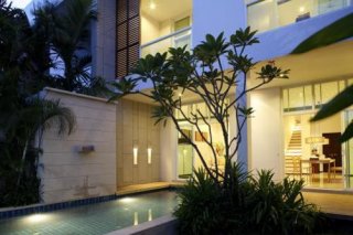Two Villas Holiday Oxygen Nai Harn Beach