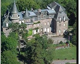 Chateau De Castel Novel