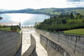 Zapora w Niedzicy